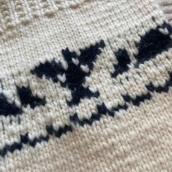 Wool Cowichan Baby Bunting Bag - Picture 6 of 8